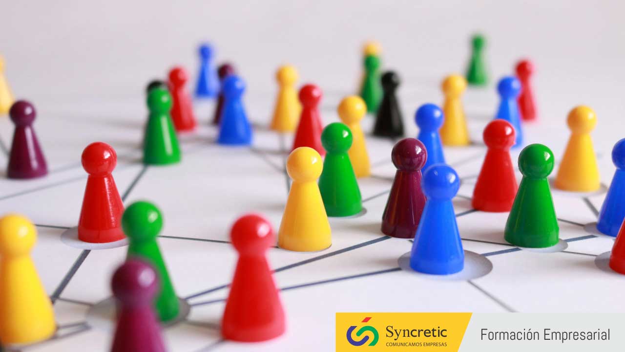 Liderazgo Multifocal con Syncretic Comunicación